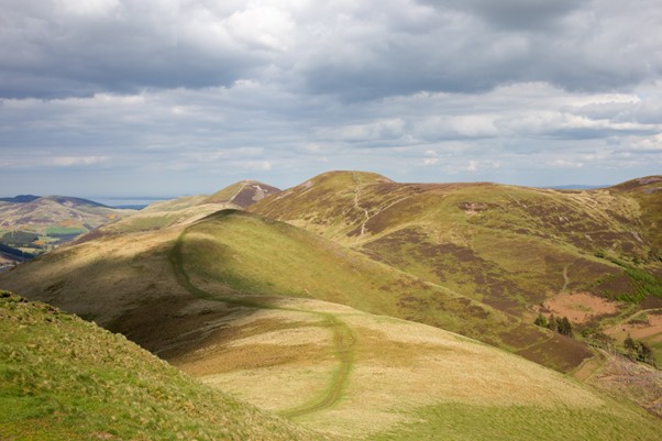 hiking hills edinburgh